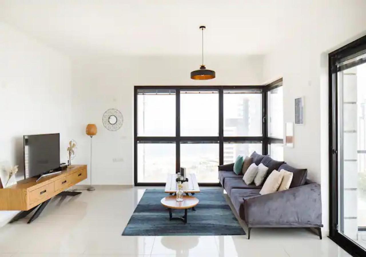 O&O Group- Special Apartment Sea View Luxury Tower Bat Jam Zewnętrze zdjęcie