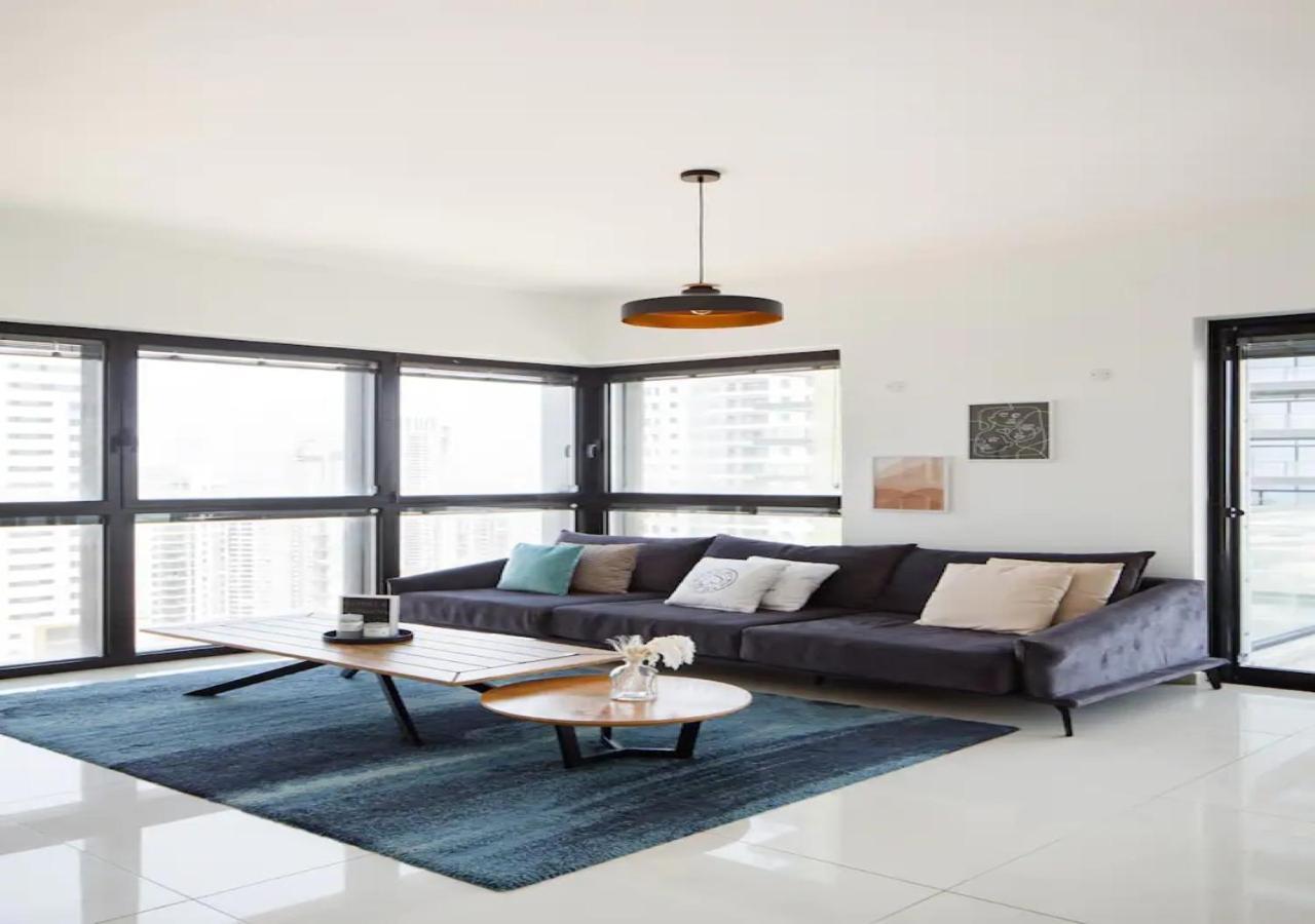 O&O Group- Special Apartment Sea View Luxury Tower Bat Jam Zewnętrze zdjęcie